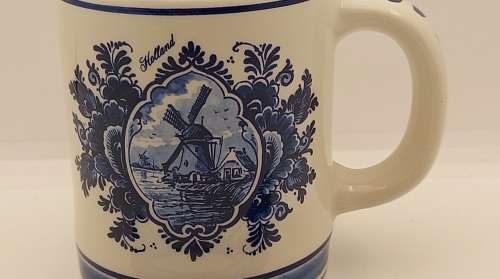Delfts Blue Delfino Hand painted Cup Made in Holland 85x100x75mm