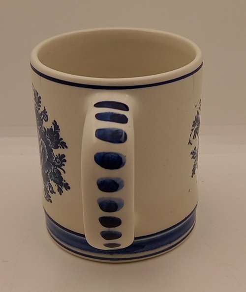 Delfts Blue Delfino Hand painted Cup Made in Holland 85x100x75mm