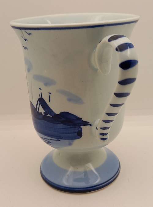 Delfts Blauw Jug Hand Painted in Holland 110x108x82mm