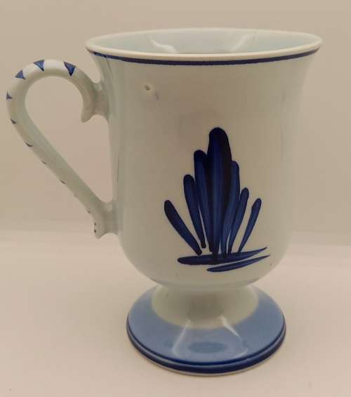Delfts Blauw Jug Hand Painted in Holland 110x108x82mm
