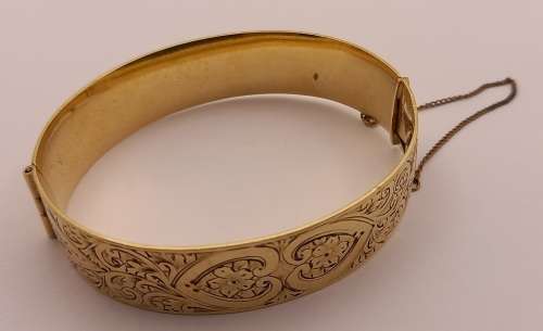 Vintage S&P Bangle 9ct Gold with Solid Metal Core  6,5cm Diameter x1,5cm wide