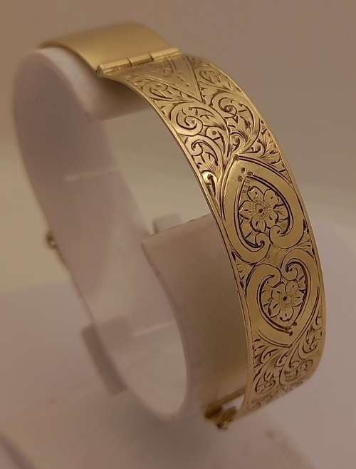 Vintage S&P Bangle 9ct Gold with Solid Metal Core  6,5cm Diameter x1,5cm wide