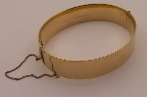 Vintage S&P Bangle 9ct Gold with Solid Metal Core  6,5cm Diameter x1,5cm wide