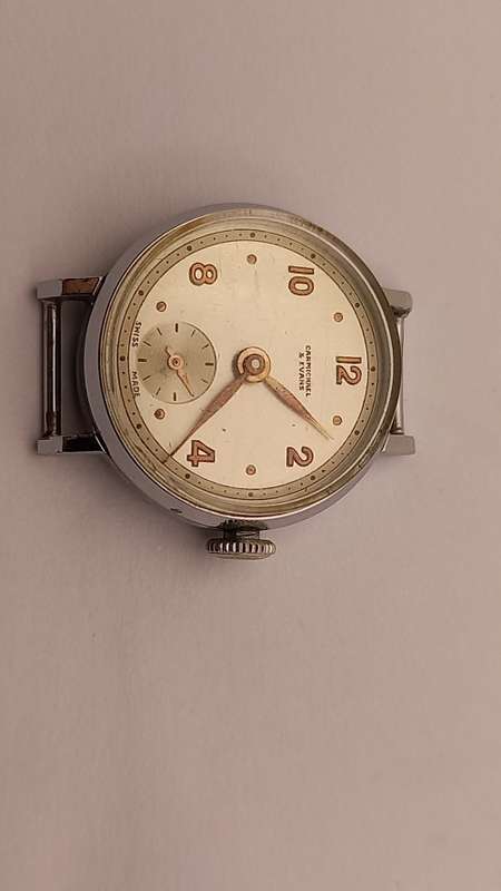 Vintage Carmichael & Evans Swiss Made Ladies watch Mechanical -Working 21x26mm