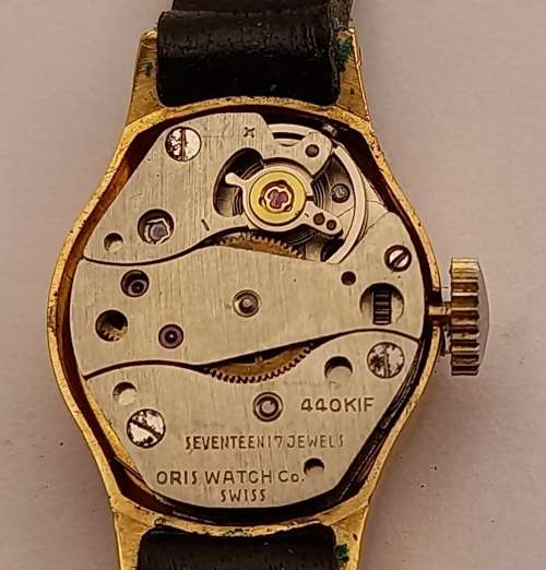 Vintage Ladies Oris Mechanical watch 17 Jewels - Working with leather strap