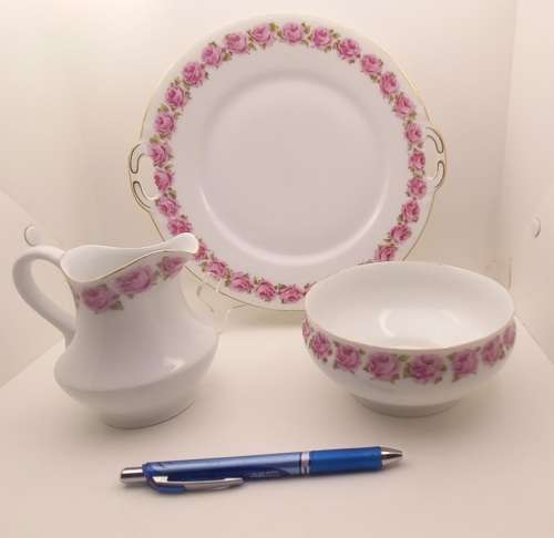 Vintage Bavaria Sevres Thu.C MR  Cake Plate, Creamer and Sugar Bowl (creamer has small chip)