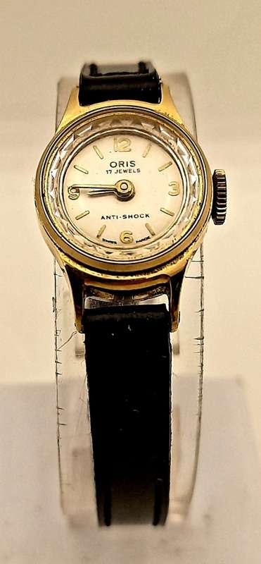 Vintage Ladies Oris Mechanical watch 17 Jewels - Working with leather strap