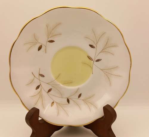 Vintage Royal Albert "Montrose"  Saucer 142mm