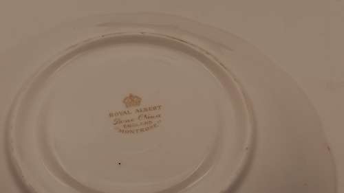 Vintage Royal Albert "Montrose"  Saucer 142mm