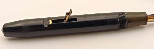 Vintage 1950's Conway Stewart 84 Black Fountain Pen 14kt gold nib .. see photos