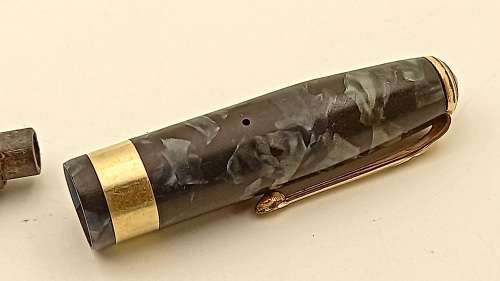 Vintage  Conway Stewart 60  Fountain Pen 14kt gold nib ..Need Ink sac -  see photos
