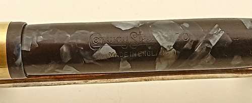 Vintage  Conway Stewart 60  Fountain Pen 14kt gold nib ..Need Ink sac -  see photos