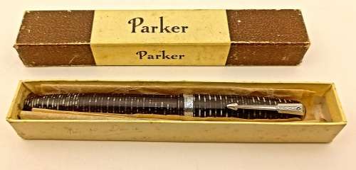 1930s Vintage PARKER VACUMATIC FOUNTAIN PEN in original box - USA( Ink tested )