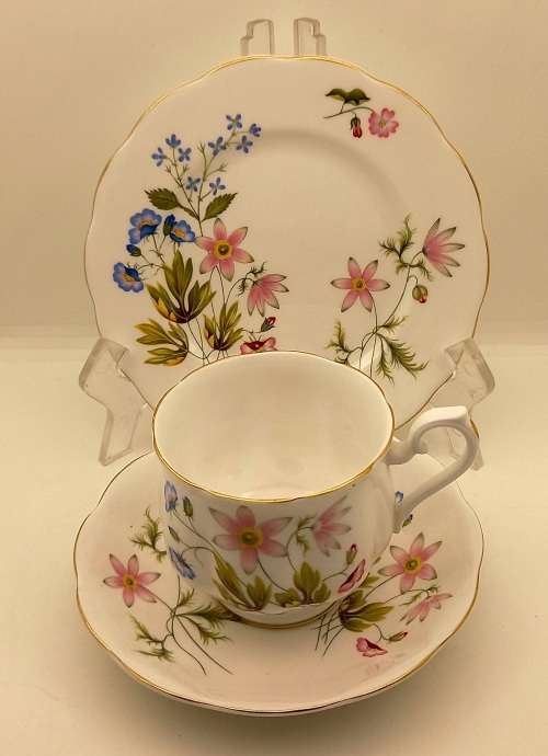 Vintage RICHMOND 'WILD ANEMONE' Bone China Tea Trio Made in England (6 Available)