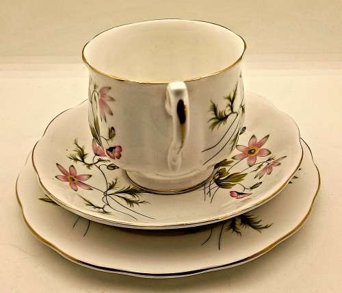 Vintage RICHMOND 'WILD ANEMONE' Bone China Tea Trio Made in England (6 Available)