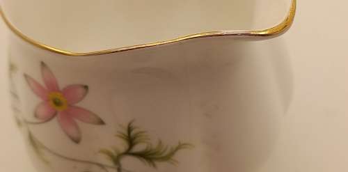 Vintage RICHMOND `WILD ANEMONE` Bone China Creamer Made in England(Hairline Crack)
