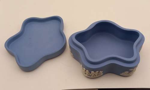 Vintage Blue `Wedgwood` Jasperware Trinket Box with Lid  35x95x80mm