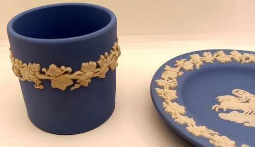 Vintage Blue `Wedgwood` Jasperware  Small Jar  60x60mm and Plate 112mm