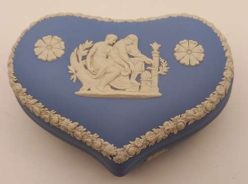 Vintage Blue `Wedgwood` Jasperware Trinket Box with Lid  45x130x95mm