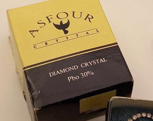 Vintage ASFOUR Diamond Crystal PBo 30% Brooch 38x37mm