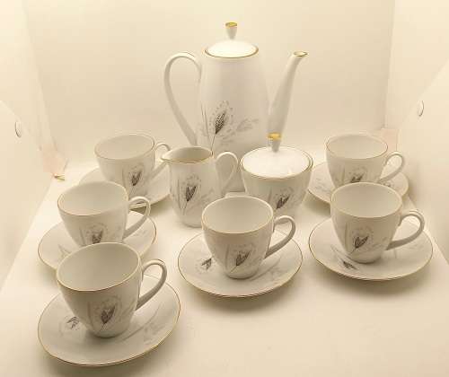 17pc Vintage Bavaria Hertel Jacob Porcelain Coffee set in Original Packaging West Germany