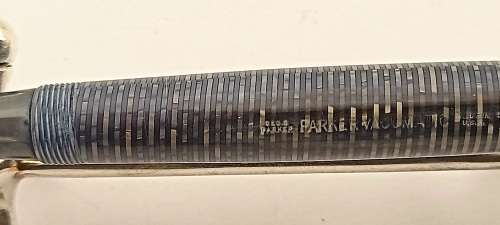 1930s Vintage PARKER VACUMATIC FOUNTAIN PEN with 14k 358 GOLD nib (Nib bended)
