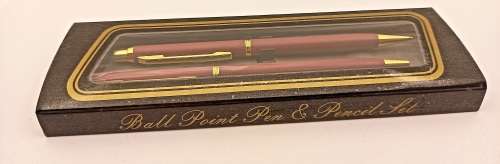 Pre-0wned Unused No-name -Pen and Pencil Gift set -- Ink still OK