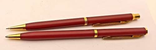 Pre-0wned Unused No-name -Pen and Pencil Gift set -- Ink still OK