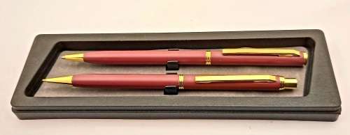 Pre-0wned Unused No-name -Pen and Pencil Gift set -- Ink still OK