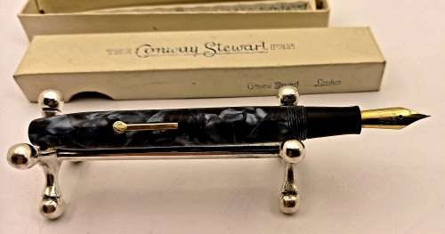 Vintage 1950's Blue Marble Conway Stewart 85 Fountain pen with 14kt gold plated Nib -see condition