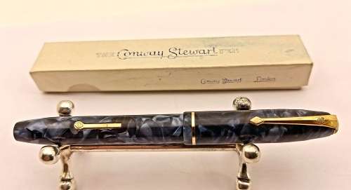 Vintage 1950's Blue Marble Conway Stewart 85 Fountain pen with 14kt gold plated Nib -see condition