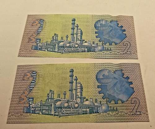 2 x 1984 South Africa GPC de Kock  R2 Notes -UNCIRCULATED with consecutive numbers