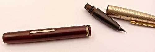 Vintage Golden Platignum Lever Filler fountain Pen England -no Ink sac