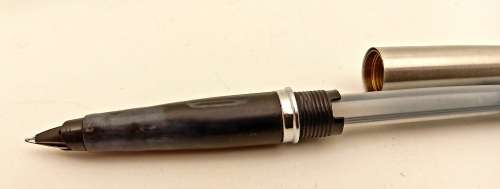 Vintage Parker 45 Fountain Pen -Silver Trim see condition - Cartrige Empty