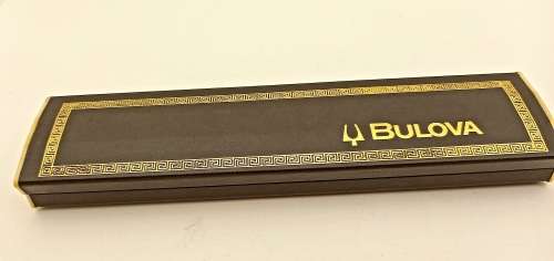 Vintage Ladies BULOVA  ACCUTRON Quartz Watch in Box- Working