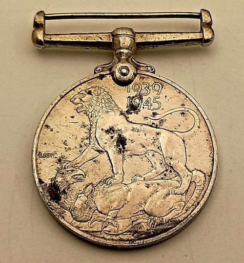 WW2 1939-1945 Full size Medal issued to 75641 T.O Weir engraved