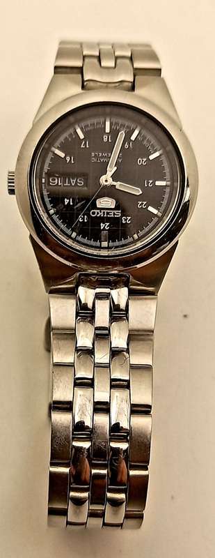 1990 Seiko Automatic Ladies watch -21 Jewels serial 002465 -Working-Movement 4207
