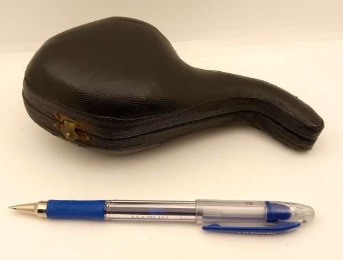 Vintage Hand Carved Meerschaum Tobacco Pipe in Original Case