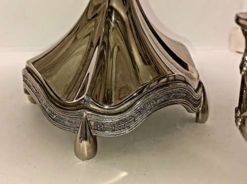 Large Vintage Silver plated Kiddush Wine Fountain with 1 Large and 8 smaller Cups
