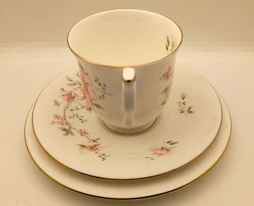 1984 Royal Albert For all Seasons "Breath of Spring" Tea Trio Made in England