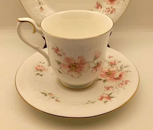 1984 Royal Albert For all Seasons "Breath of Spring" Tea Trio Made in England