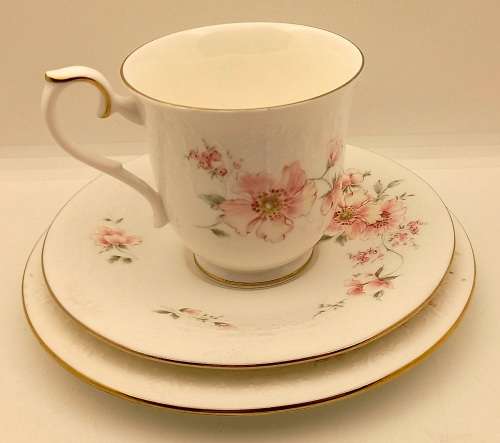 1984 Royal Albert For all Seasons "Breath of Spring" Tea Trio Made in England