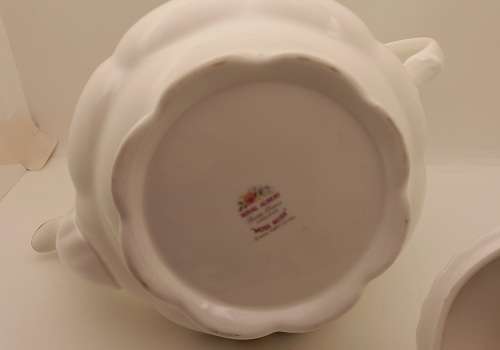 Vintage Royal Albert  "Moss Rose" Tea Pot - Mint Condition - Made in England