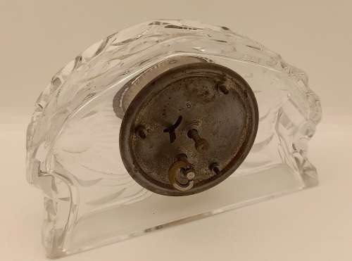 Vintage Crystal Clock ( clock need service or repairs) only runs for few minutes