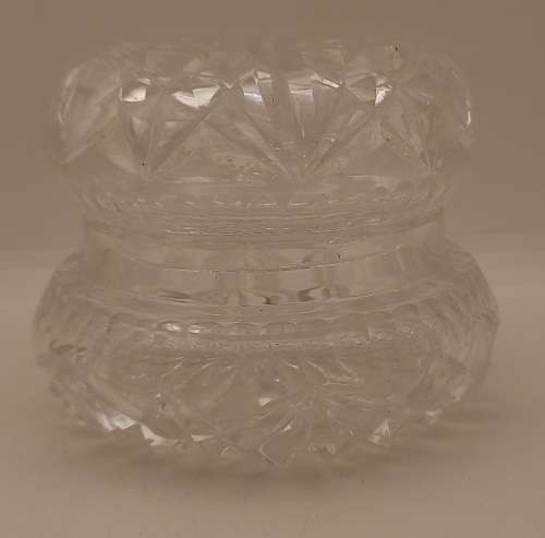 Vintage Crystal PUFF BOX and COVER 80x103mm