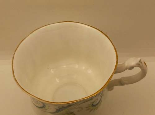 Vintage Royal Standard "Garland" Fine Bone China Tea Cup 82x107x82mm