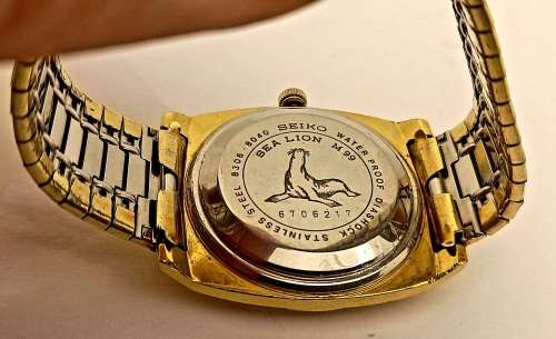 Pre-owned vintage 1966 SEIKO Weekdater Sea Lion M66 8306-8040 Diashock 30 Jewels Mens Watch