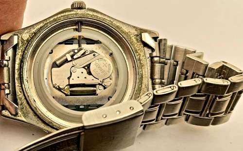 Pre-owned Mens SAAF 75 Years (Logo) Quarts watch with Stainless steel Strap-  WORKING