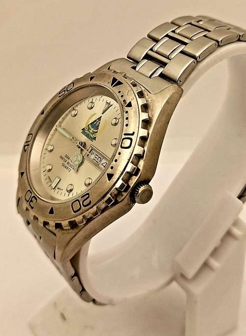 Pre-owned Mens SAAF 75 Years (Logo) Quarts watch with Stainless steel Strap-  WORKING