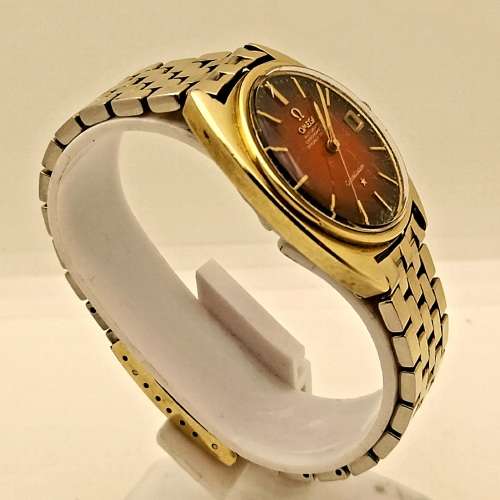 Pre-owned Vintage OMEGA Constellation Automatic Chronometer watch -in box -Working -Glass scratched